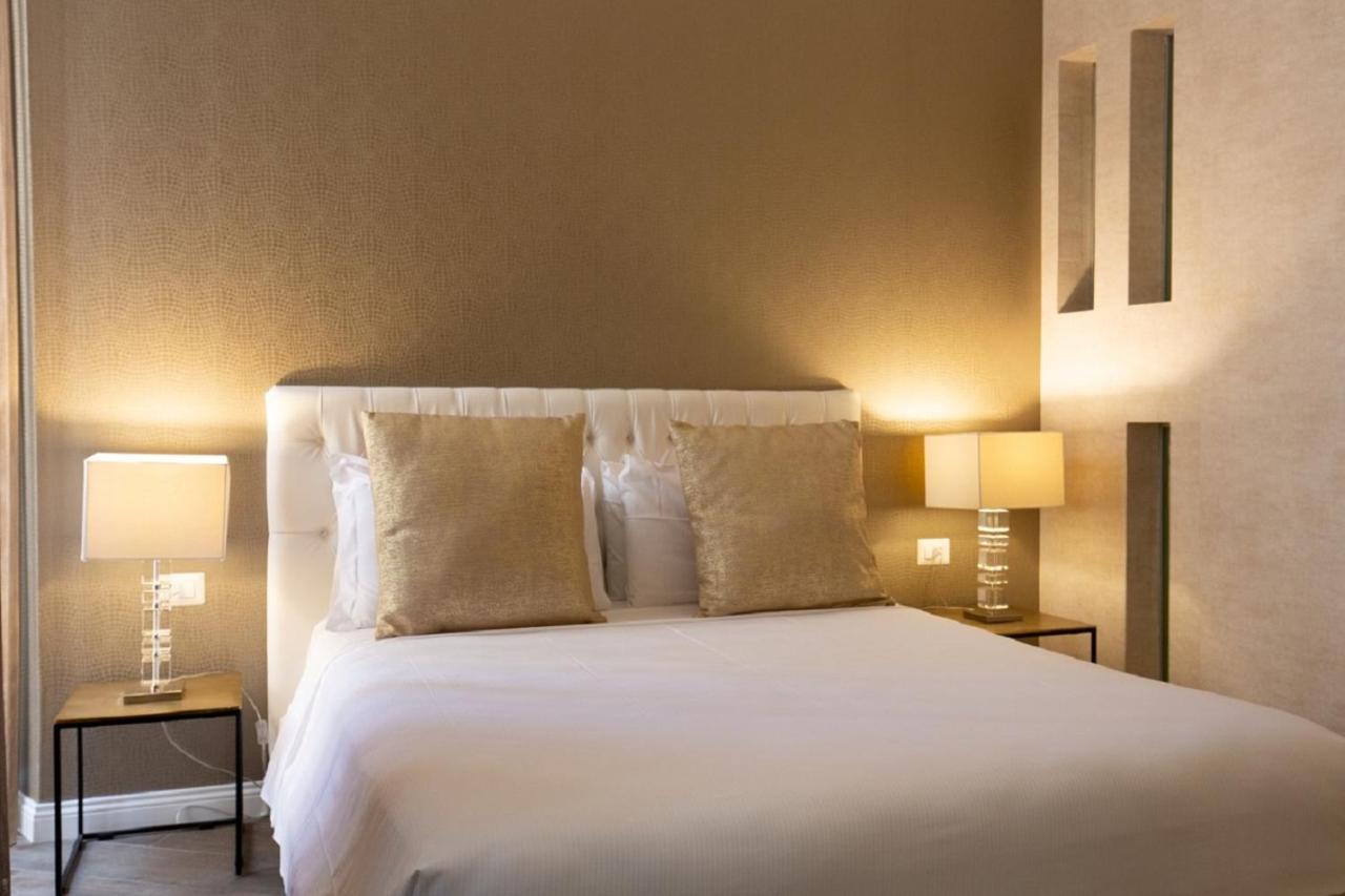สปัญญา บูทิก ลักชัวรี สวีท Hotel โรม ภายนอก รูปภาพ